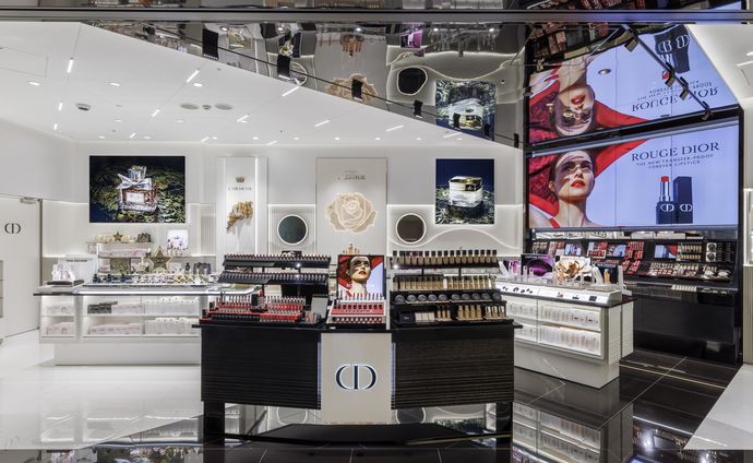 Dior Perfume and Beauty Boutique | 免税店 | レストラン＆ショップ 